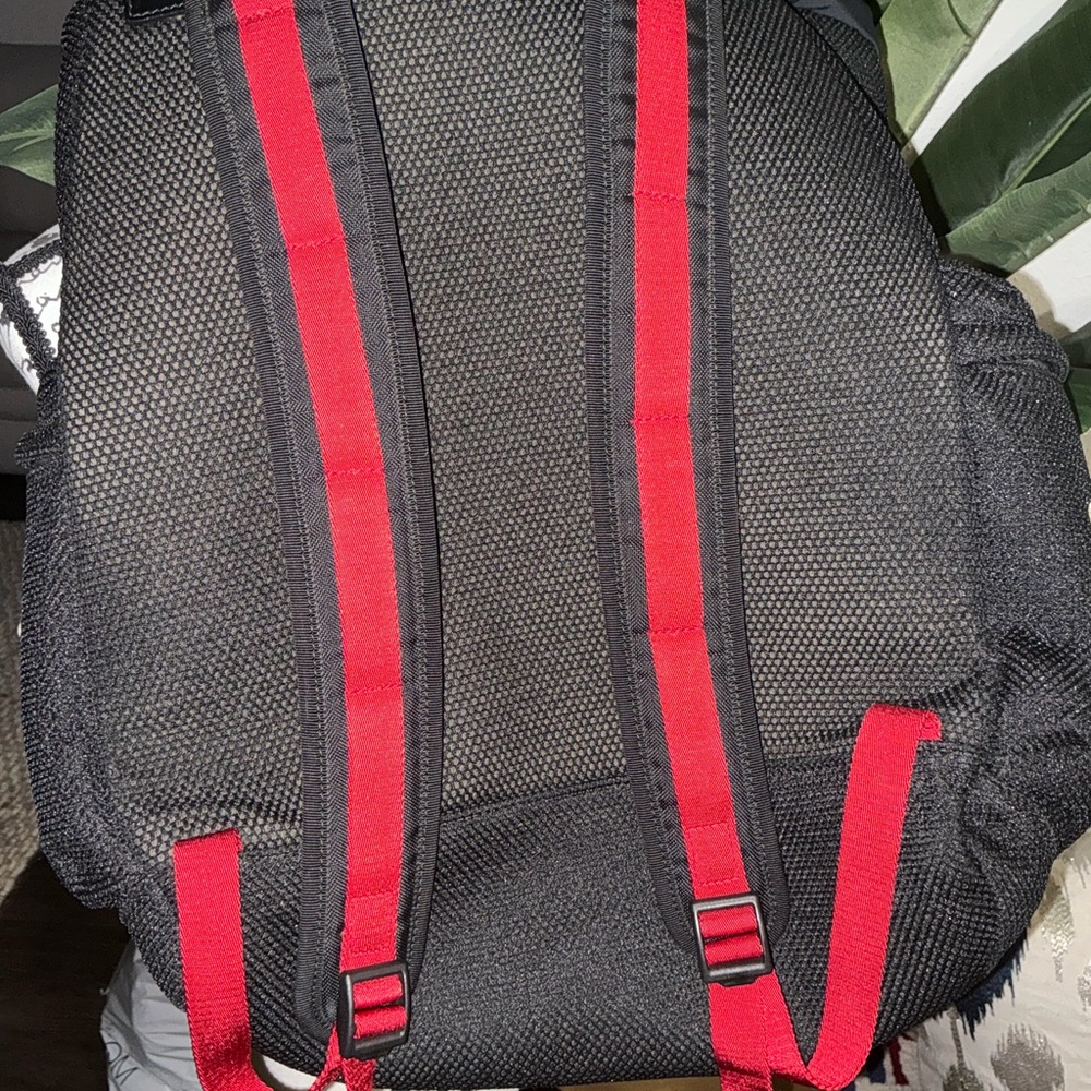 Gucci Hollywood Black Backpack with Multicolor Embroidery Mesh Mix Material - Picture 2 of 15